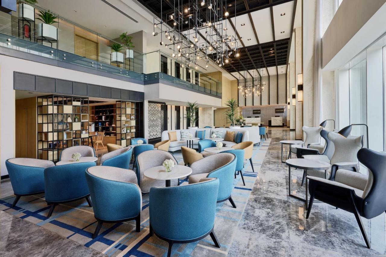 Courtyard By Marriott Jubail Hotell Eksteriør bilde