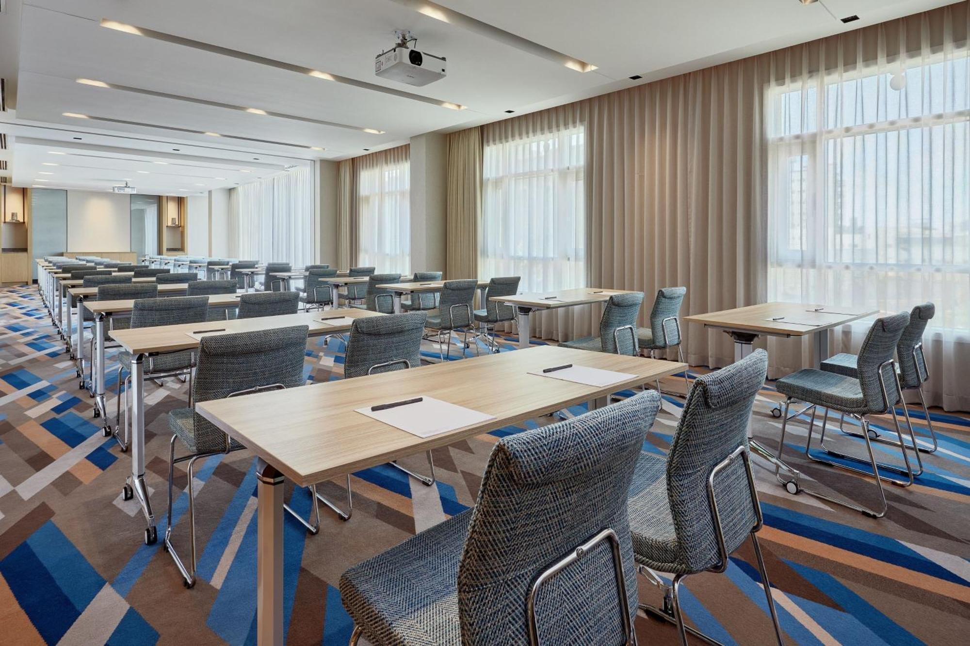 Courtyard By Marriott Jubail Hotell Eksteriør bilde
